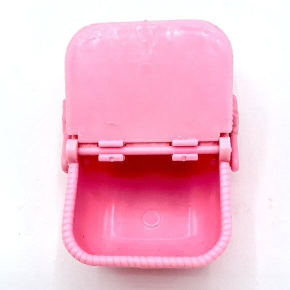 Miniature Flocked Dogs Figures Animal Puppies & Basket 1 1/4”-1 1/2” Lot Of 3 - Picture 15 of 15